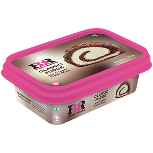 Baskin Robbins Ice Cream Roll Cake Slice Classic Fudge 70 G
