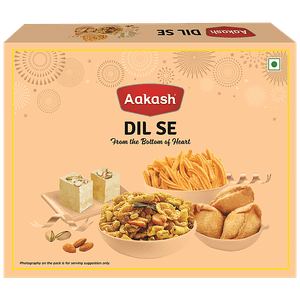 Aakash Dil Se Gift Pack Sohan Papdi Soya Sticks Samosa Mumbai Mix 700 G