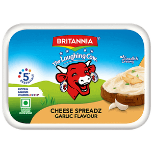 Britannia Cheese Spreadz Roasted Garlic Flavour 180 G Tub